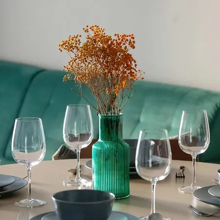 Διαμέρισμα Functional & Modern With Parking And Garden By Renters